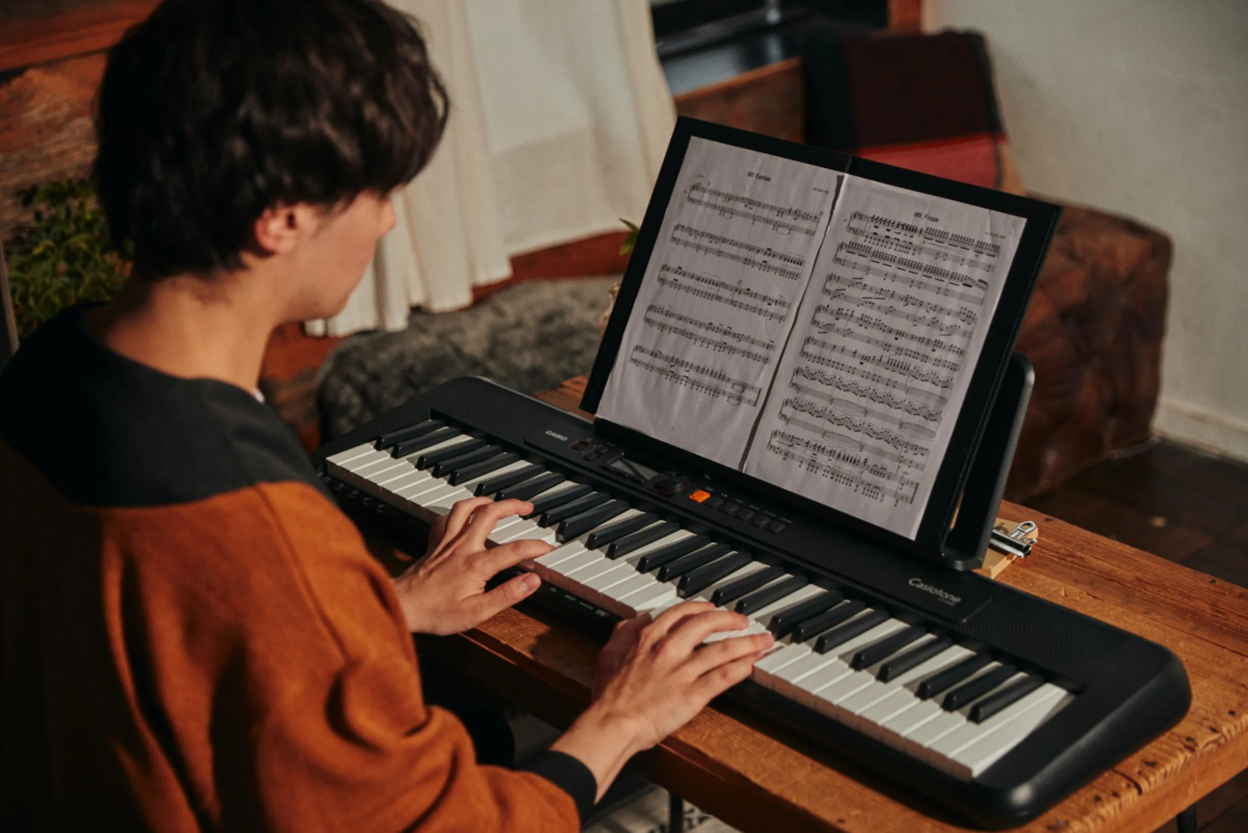 Casio CT-S200 Casiotone (Black) - Keyboard