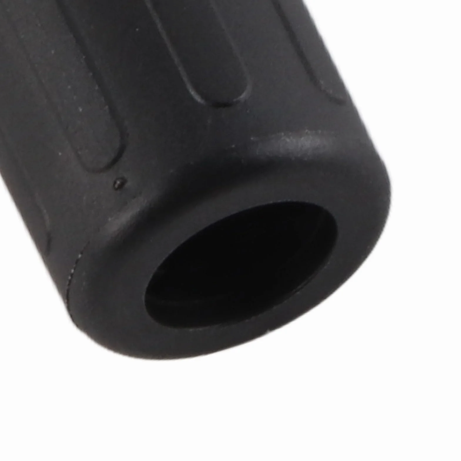 Złącze Zasilania Akumulatorowego Wysoka wydajność M8 Wysoki Prąd 1000 V DC Wodoodporne Złącze Zasilania Akumulatora dla 16-25 Mm (BLACK)