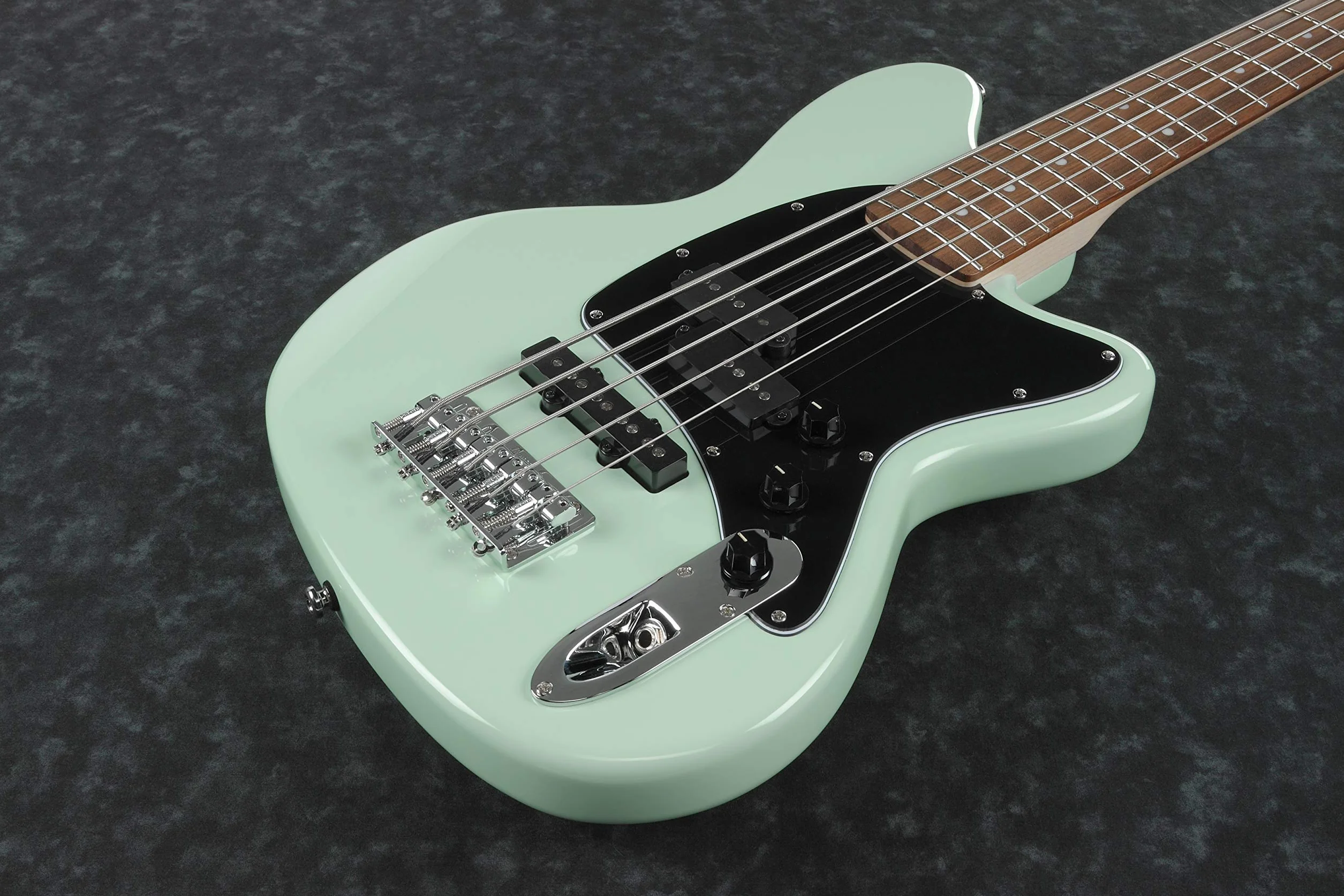 Ibanez Standard TMB35-MGR Mint Green - Gitara basowa 5 strunowa