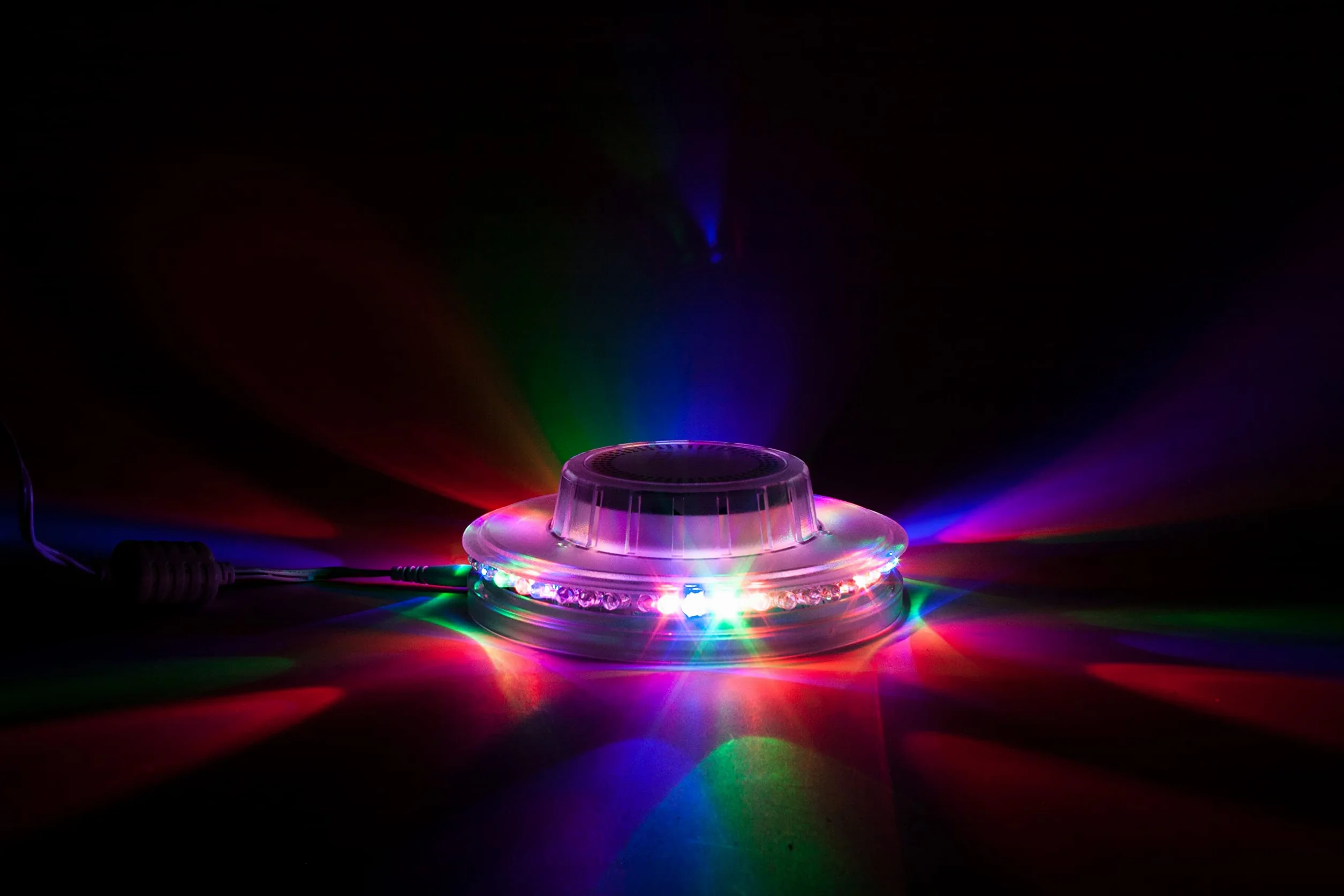 RED5 Disco 360 Ice – zmieniające kolor LED dźwięk reaktywne przenośne światło dyskotekowe