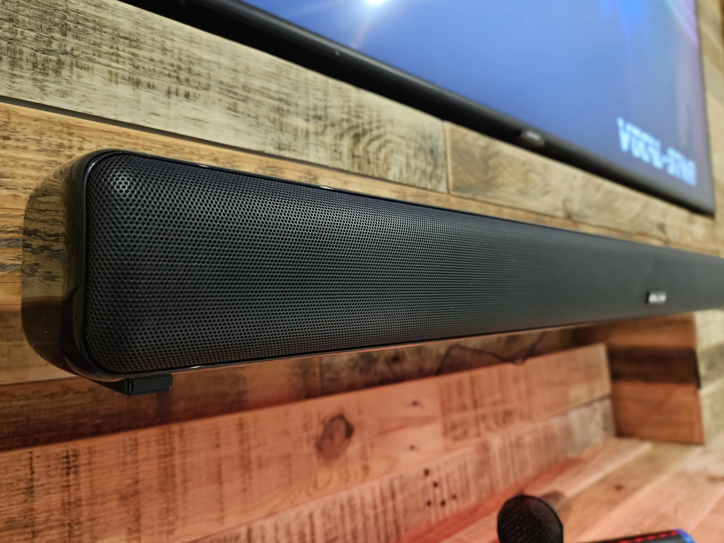Vocal-Star Soundbar do karaoke system 250w, 2 bezprzewodowe mikrofony UHF, uchwyt ścienny, 9 efektów świetlnych RGBW, pilot zdalnego sterowania, HDMI ARC, BT, AUX, optyczny