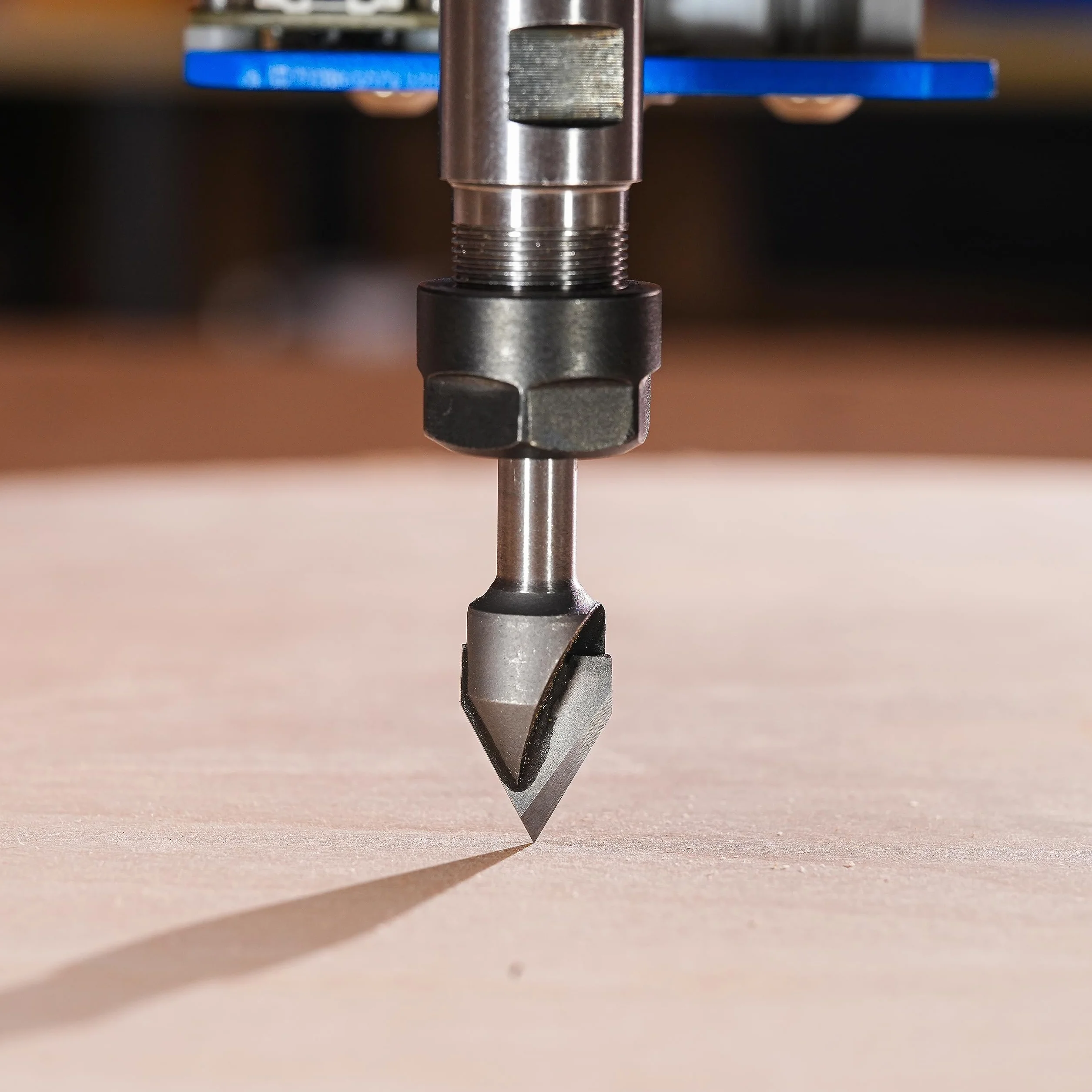 SpeTool Frez do fazowania 8 mm, trzonek 60 stopni, frez do grawerowania, 2 flety VHM 12 mm, średnica cięcia CNC, grawerowanie, frez do drewna, do frezarki górnowrzecionowej, do frezów trzpieniowych,