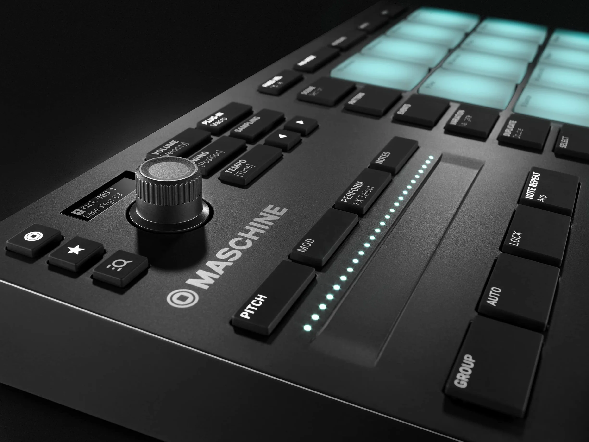 Native Instruments Mikro Mk3 Kontroler Midi Usb, Czarny, 16 podkładek