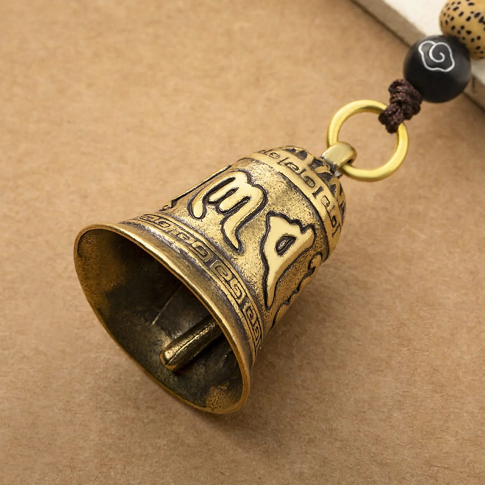 Wiszący Dzwon, Dzwonek Feng Shui, Metalowy Dzwonek W Antycznym Stylu, Wykwintna Rzeźba Dekoracyjny Dzwonek Powodzenia Dzwonek Do Torby Brelok Do Plecaka
