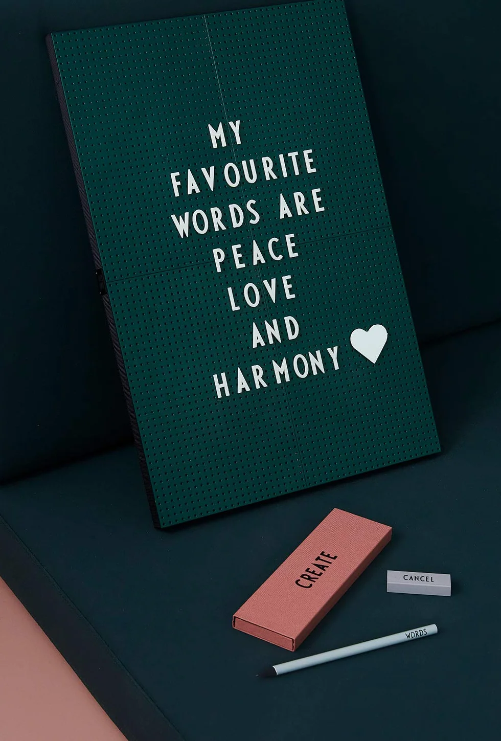 Design Letters Liczby i litery do dekoracji domu, wymienne ikony do tablicy montażowej, rekwizyty do fotobudki do filcowej tablicy listowej, litery i cyfry do biura, dekoracji, na imprezę, czarne, 132