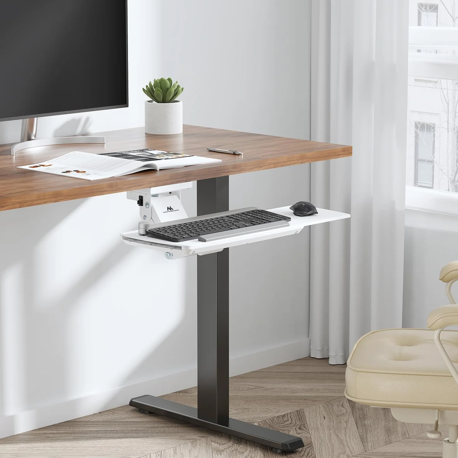 Podstawka pod klawiaturę Maclean z podstawką pod mysz | Regulowana wysokość, odchylana, obrotowa | Ergonomiczny uchwyt do biurek | Do 5 kg (Biały)