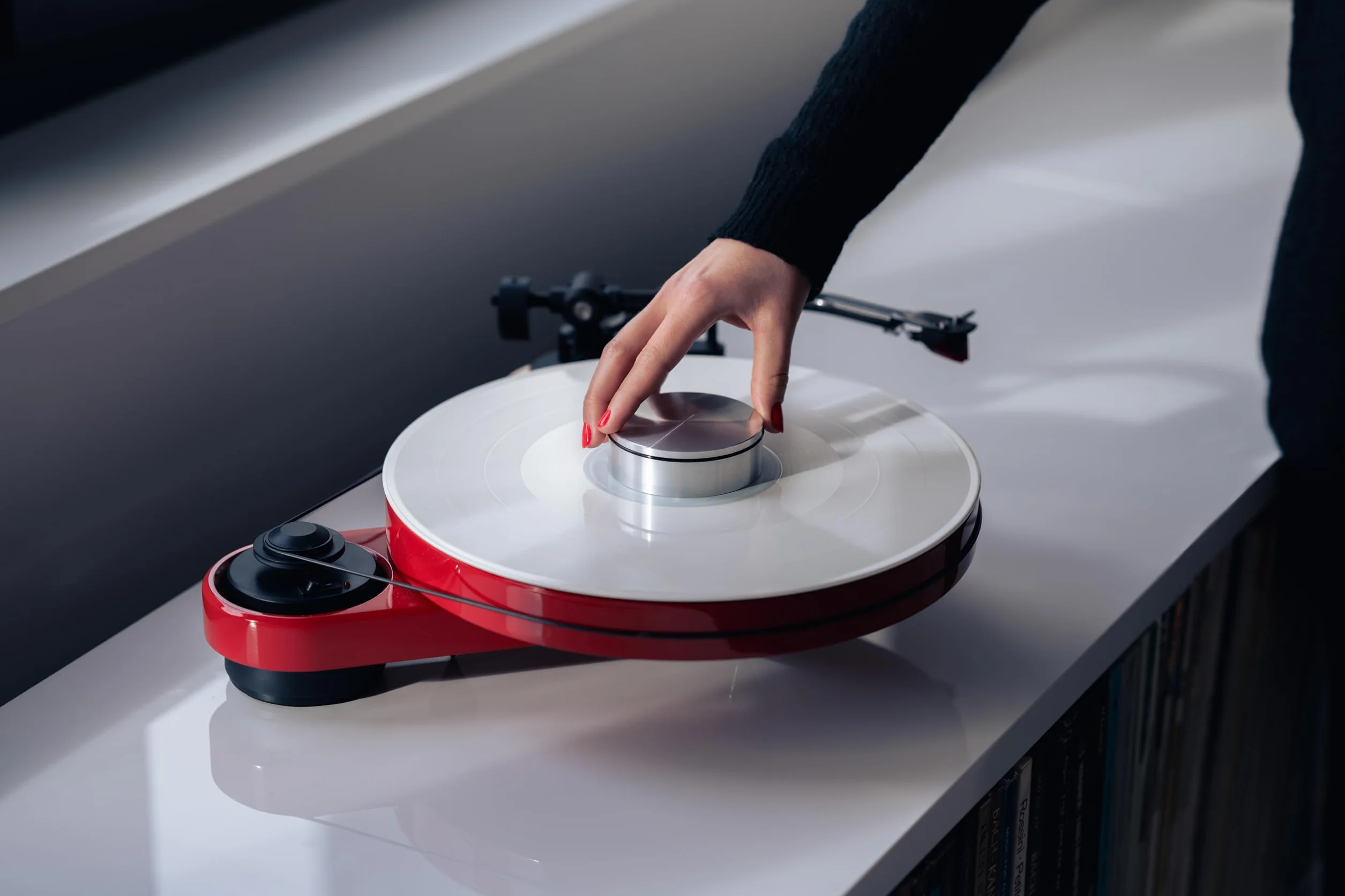 Pro-Ject Record Puck S, elegancki ciężar płyty z aluminium do redukcji niepożądanych rezonansów (srebrny)