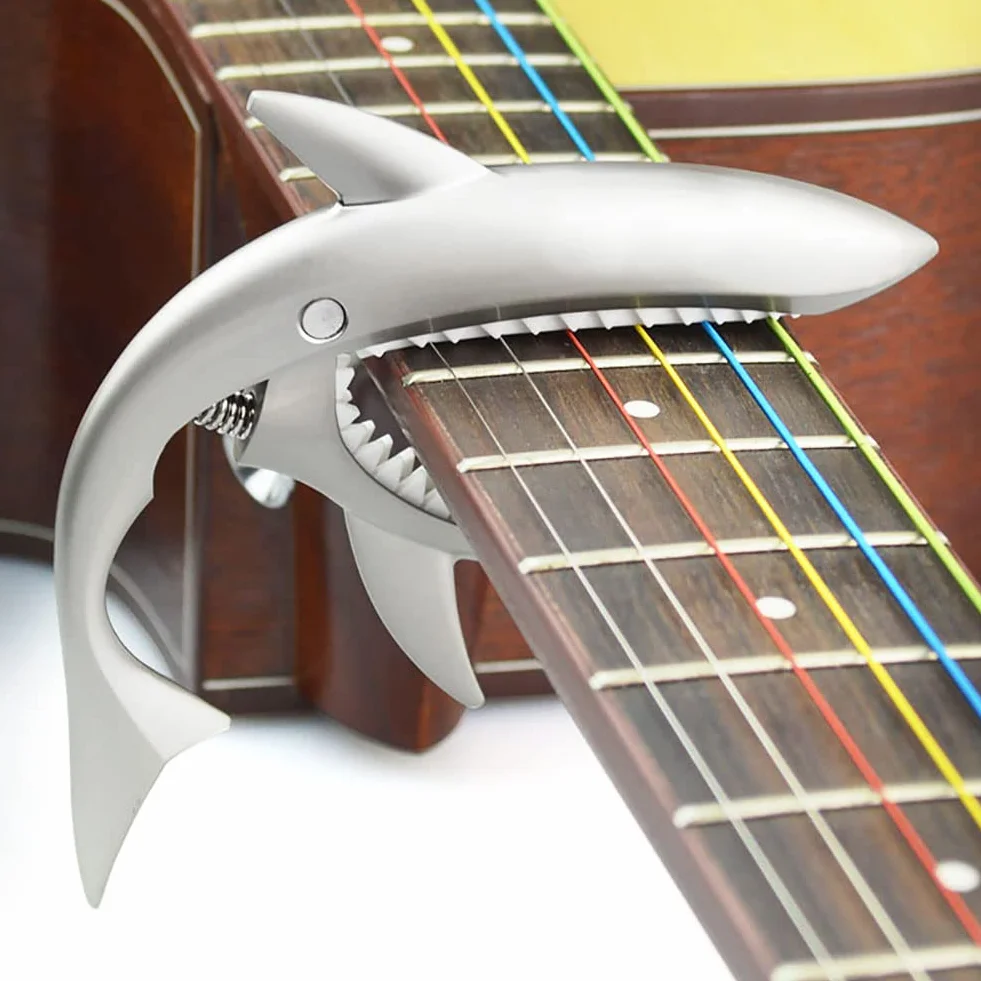 Alnicov Kapodastr Gitarowy Shark Capo ze Stopu Cynku Klips Tonowy do Gitary Elektrycznej, Akustycznej, Klasycznej i Ukulele (Srebrny)