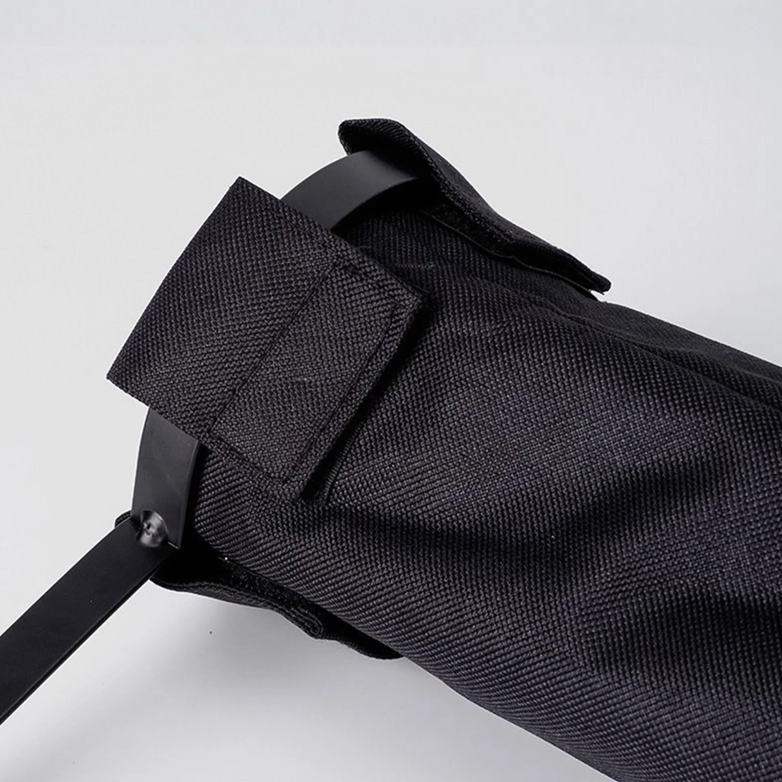 Drumstick Bag, Drumstick Holder, Large Capacity Organizer Pouch, 14x25cm with Clamp-On Lockable Strap for Kids Adults Airplane Field Hockey Marching Percussion