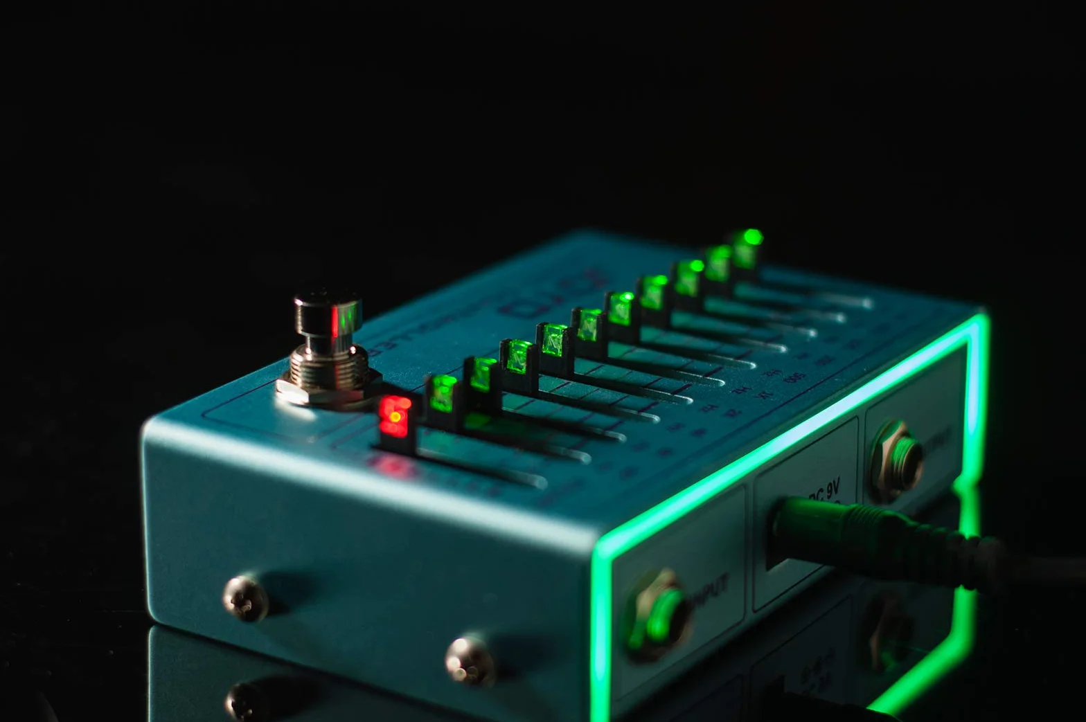 Joyo R-12 10-pasmowy EQ, zaprojektuj własne cięcie za pomocą dźwięku