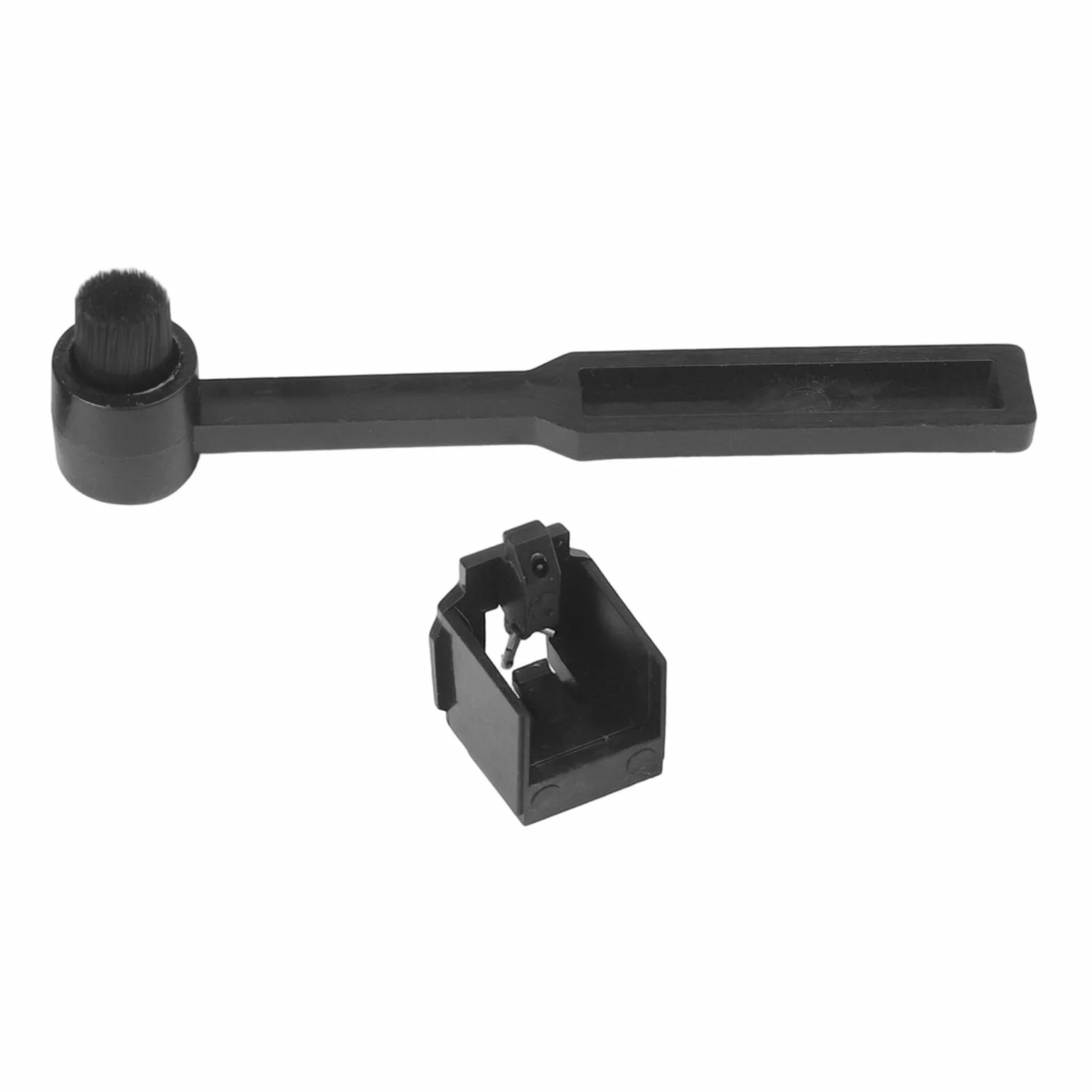 1 szt. igła ATN3600LE zaprojektowana do bezproblemowego użytku z serią AudioTechnica LP60X i innymi (igła + szczotka)
