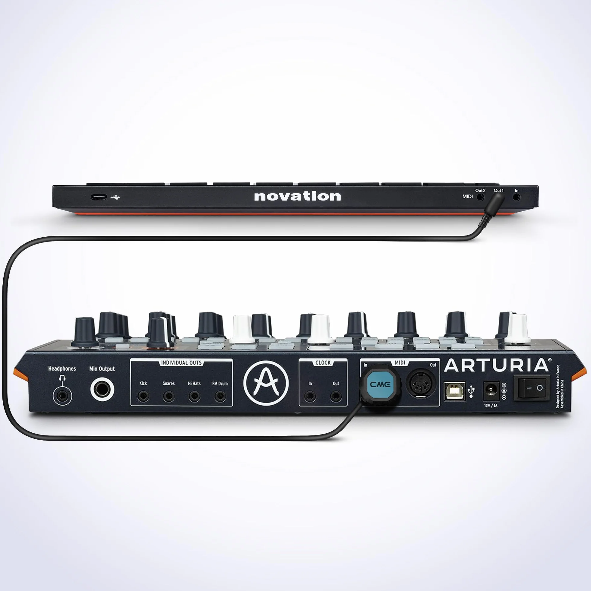 CME Zestaw 4 złączy MIDI TRS typu A 3,5 mm 1/8" na 5-pin DIN 30cm niskoprofilowe ultracienkie kątowe do syntezatorów pedalboardów