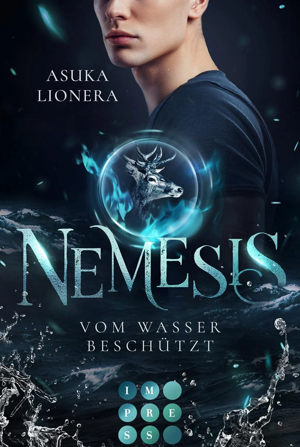 Nemesis 4: Vom Wasser beschützt: Götter-Romantasy mit starker Heldin, in der Fantasie und Realität ganz nah beieinanderliegen