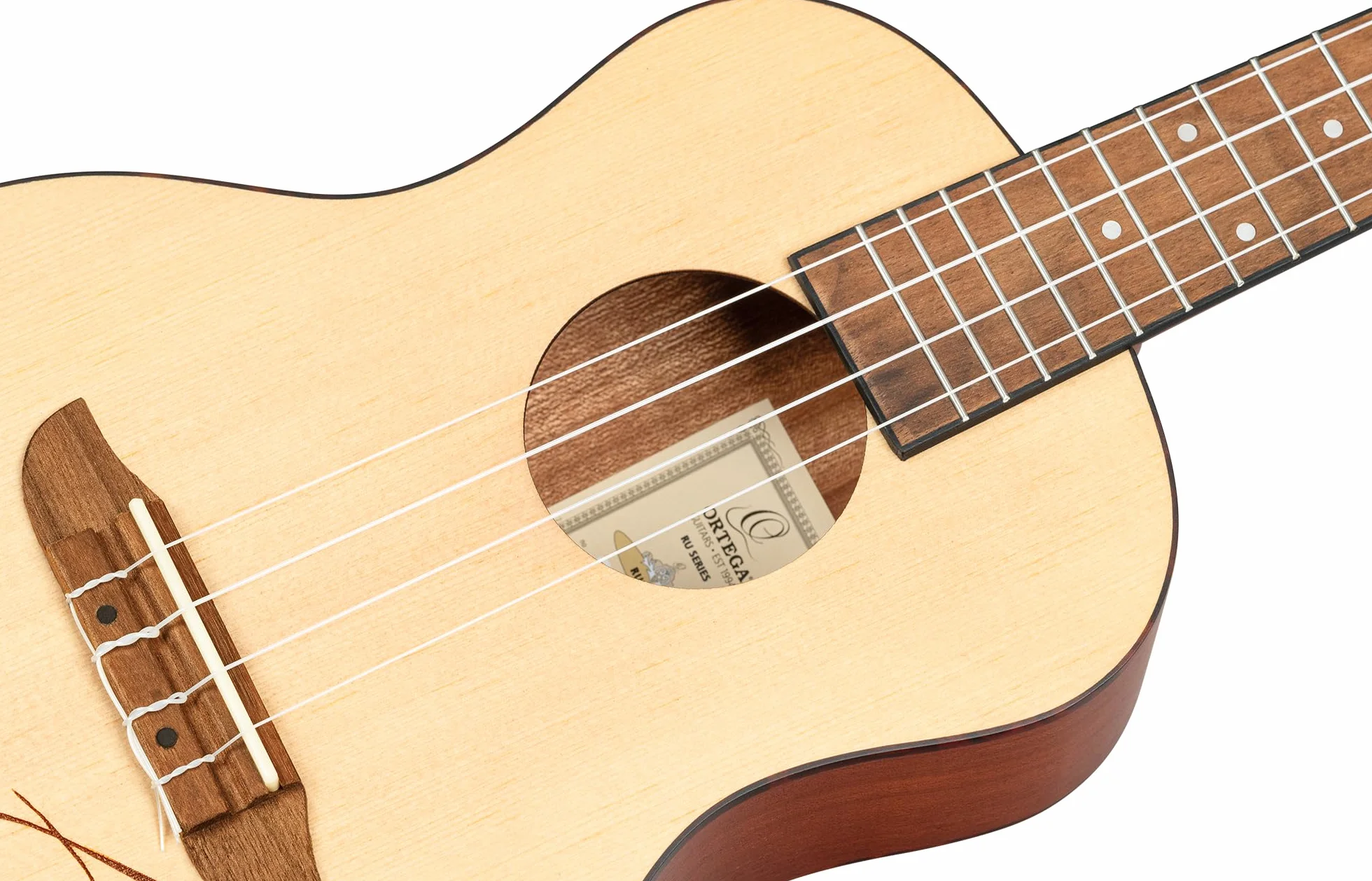 Ortega RU5-TE Tenor Ukulele Świerkowy Blat Sapele Korpus Satynowe Wykończenie 18 Progów