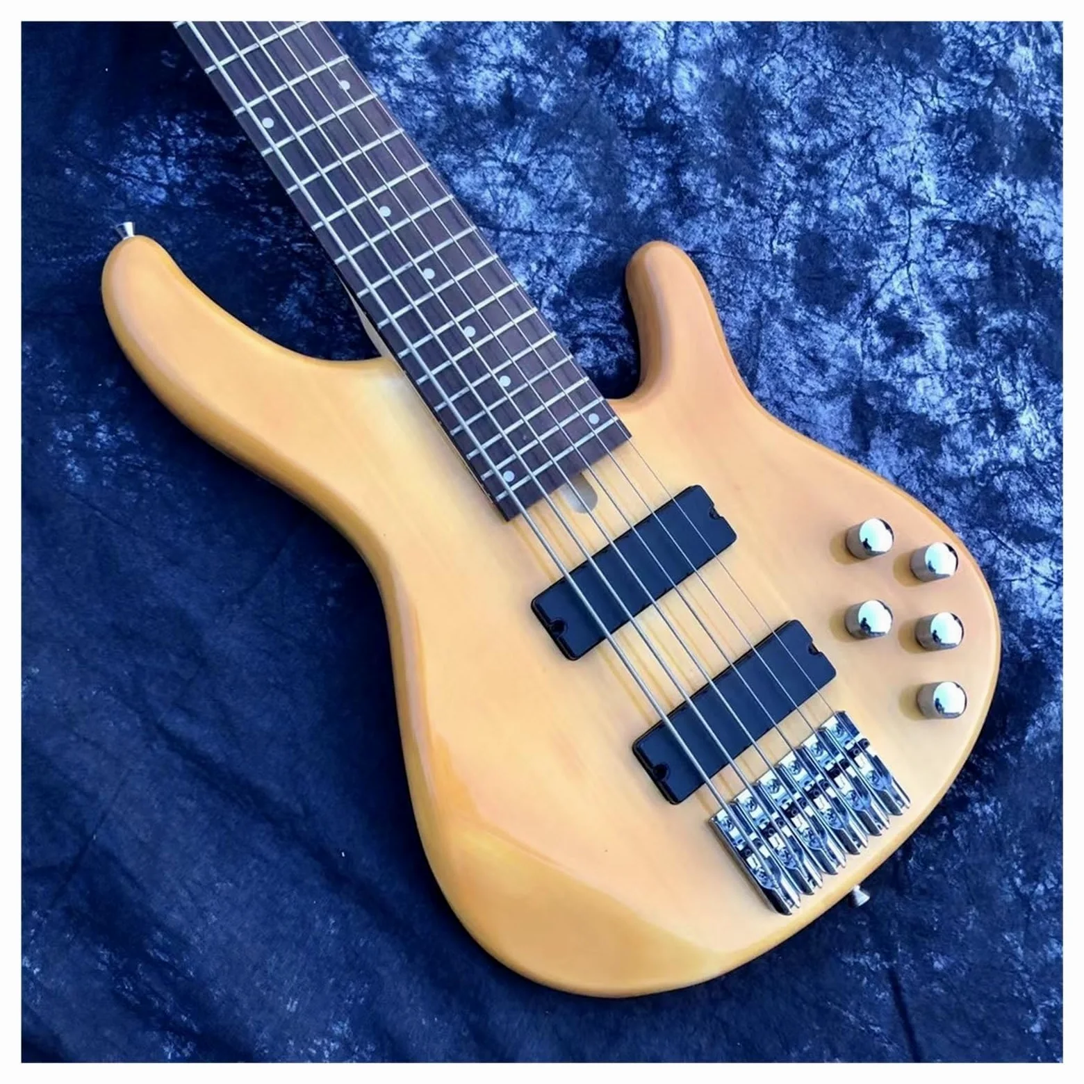 Gitara Elektryczna Zestaw Oryginalny Kolor Drewna Sześciowirnikowy Wzmacniacz Basowy Obwód Aktywny Przetwornik Dedykowany Do Wydajności(Black)