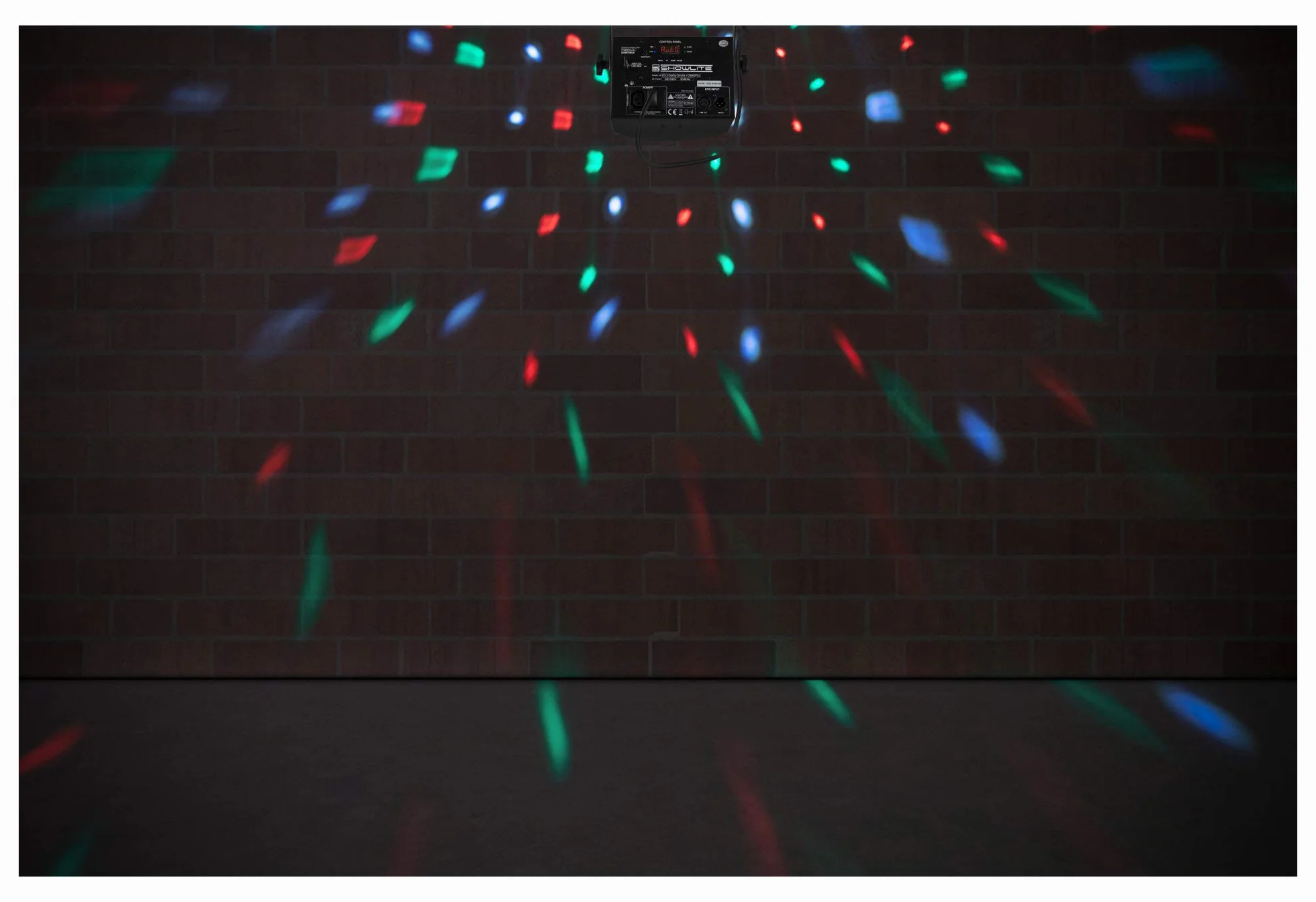 Showlite DS-3 LED Derby efekt świetlny – hybrydowy efekt promieniowania ze stroboskopem – efekt świetlny RGBW na imprezę, do baru i mobilnych DJ-ów – hybrydowy reflektor ze sterowaniem DMX i
