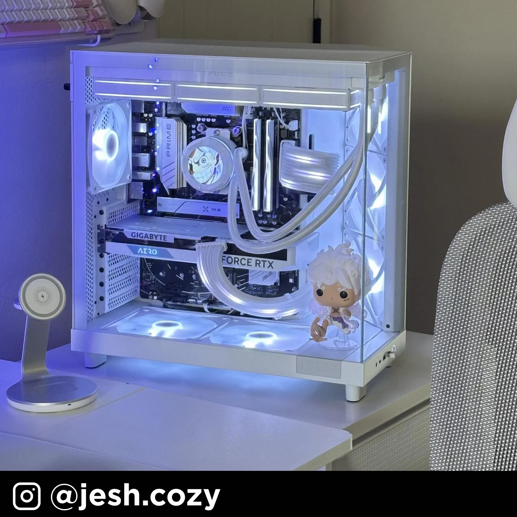 NZXT H6 Flow | CC-H61FB-01 | Compact Dual-Chamber Mid-Tower Airflow Case | Panoramic Glass Panels | High-Performance Airflow Panels | Includes 3 x 120mm Fans | Cable Management | Black