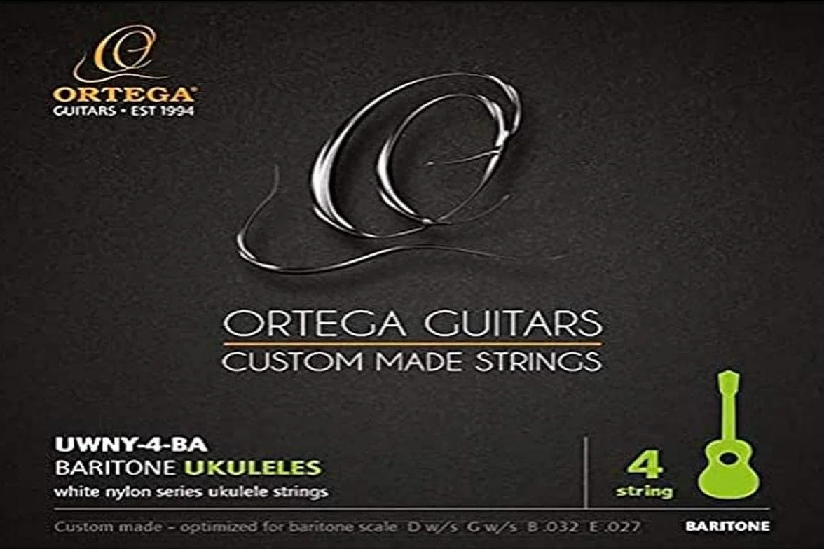 Ortega Guitars Struny do ukulele barytonowego – seria strun wykonanych na zamówienie – nylon/posrebrzane (UWNY-4-BA)