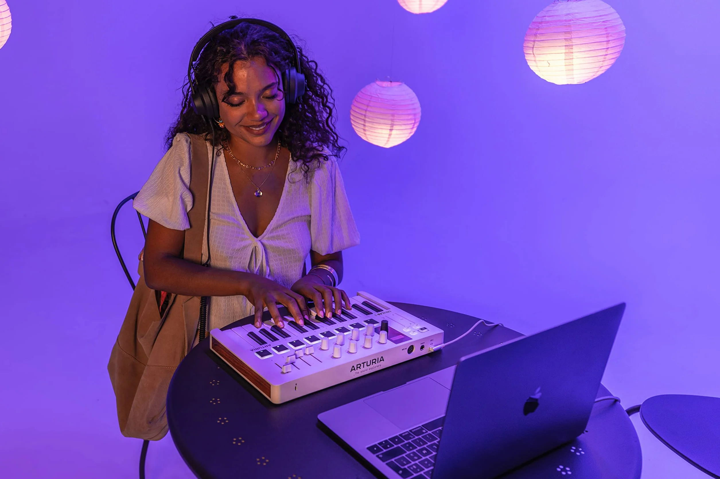 Arturia Minilab 3 Kontroler Midi Biały