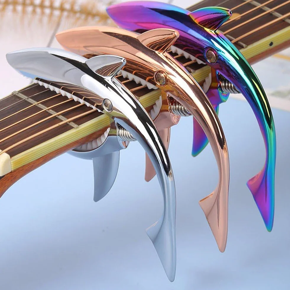 Metalowy kapodaster gitarowy w kształcie rekina, lekki, zabawny kapodaster ze stopu cynku, do gitar akustycznych i elektrycznych, mandoliny, banjo, ukulele