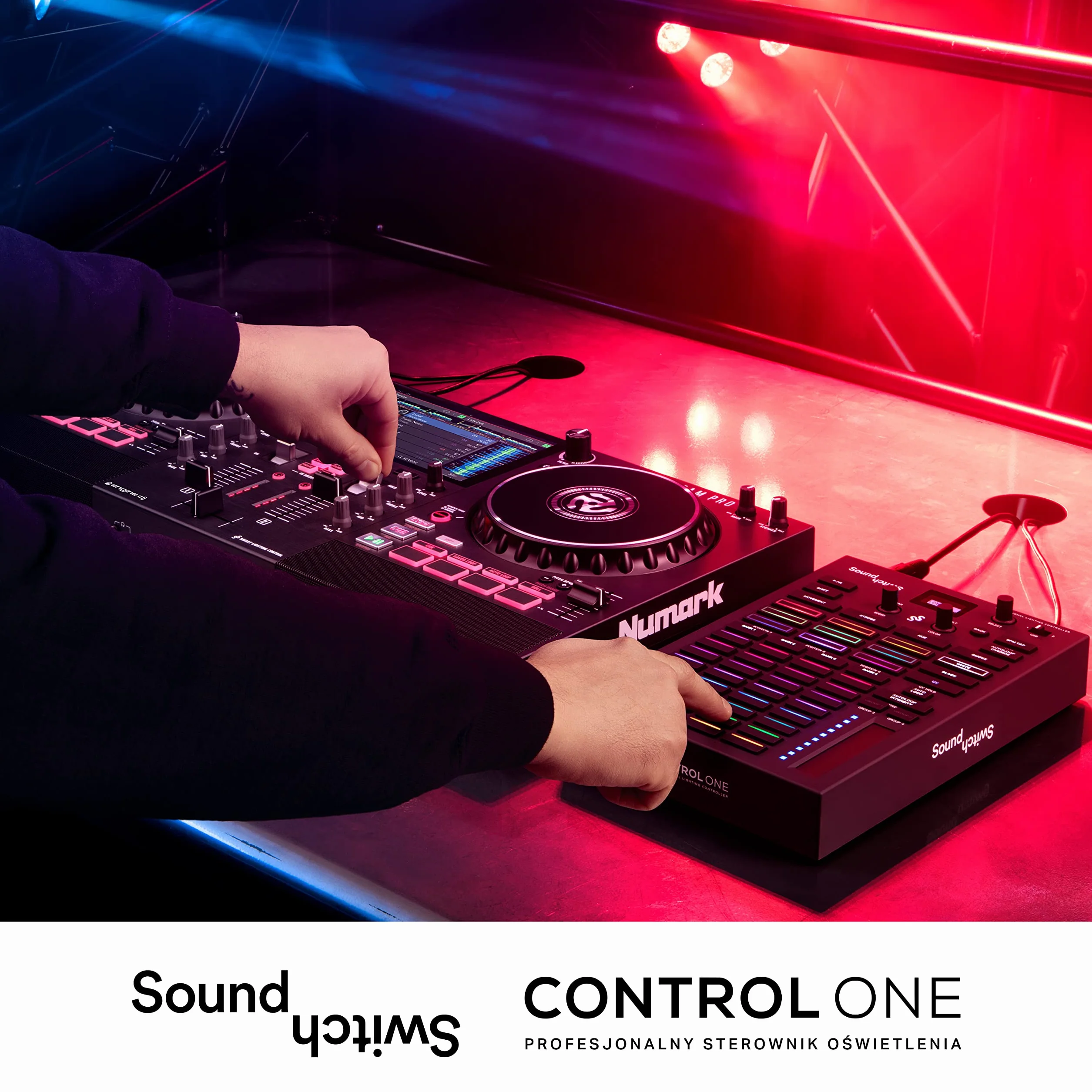 SoundSwitch Control One - Profesjonalny Sterownik DMX Oświetleniadla DJ-ów z 3-Miesięcznym Dostępem do SoundSwitch Oraz Obsługą DMX i Phillips Hue