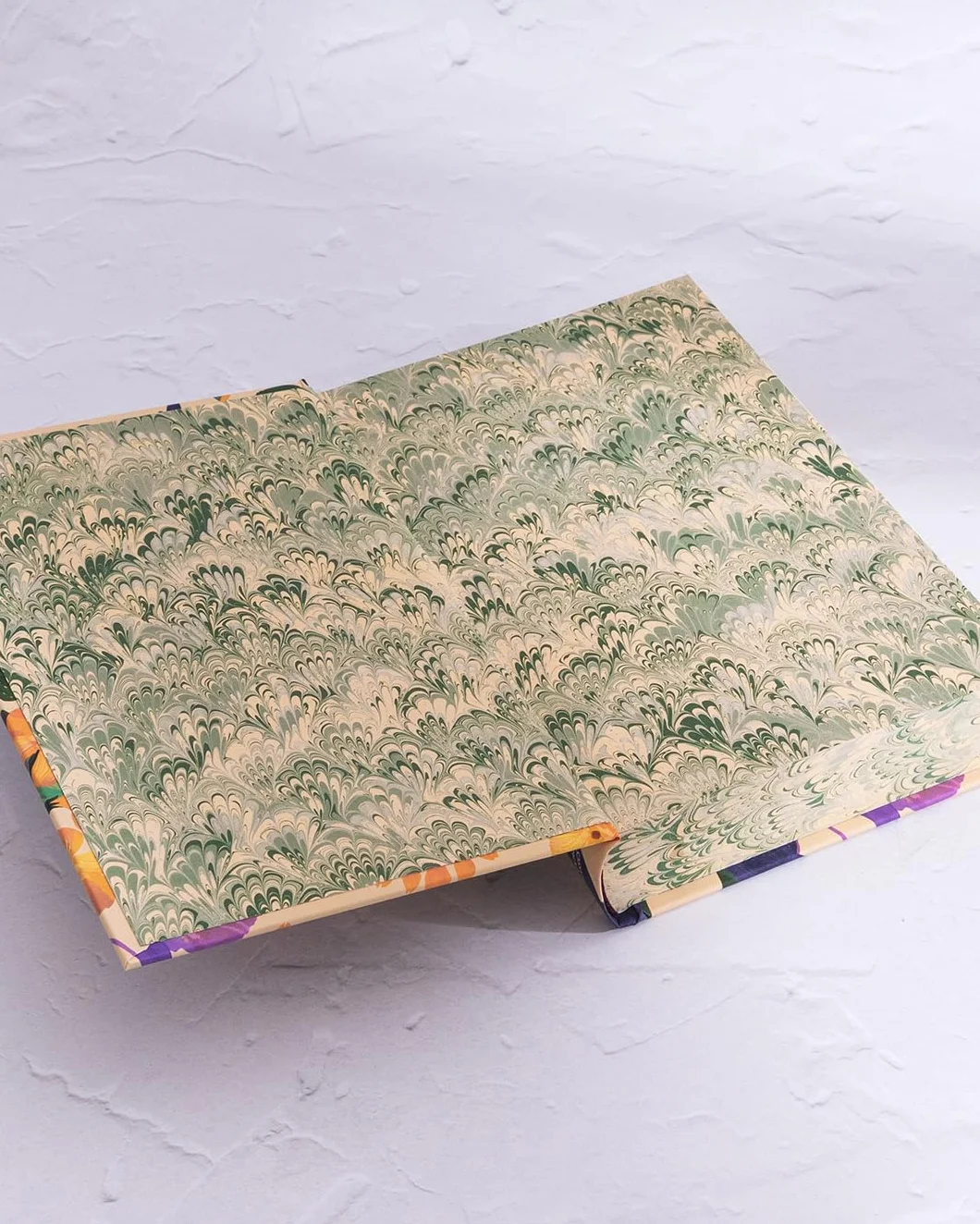 Sense and Sensibility: The stunning deluxe gift edition of Austen’s first novel, the funny, moving story of the Dashwood sisters