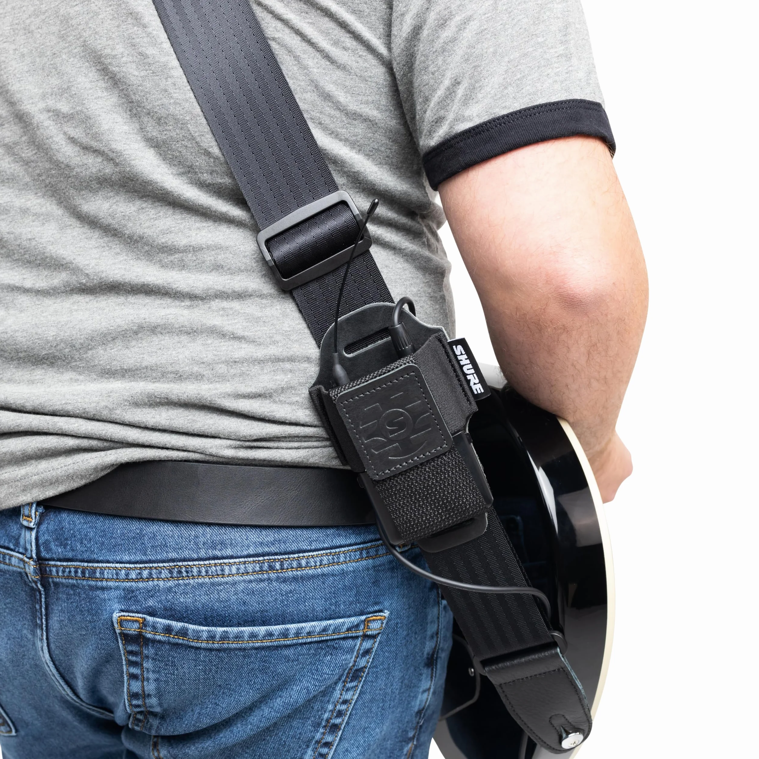 Shure Premium skórzana saszetka na pasek do bezprzewodowego nadajnika mikrofonu, czarna (SH-BODYPACK-PBK-L)