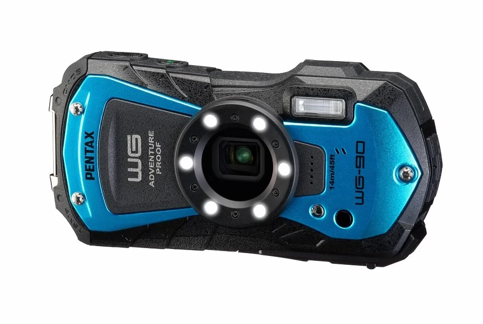 PENTAX WG-90 (Niebieski) Kompaktowy aparat cyfrowy klasy standardowej, wodoodporny, zaprojektowany do sporadycznej fotografii podwodnej na głębokość do 14 metrów.