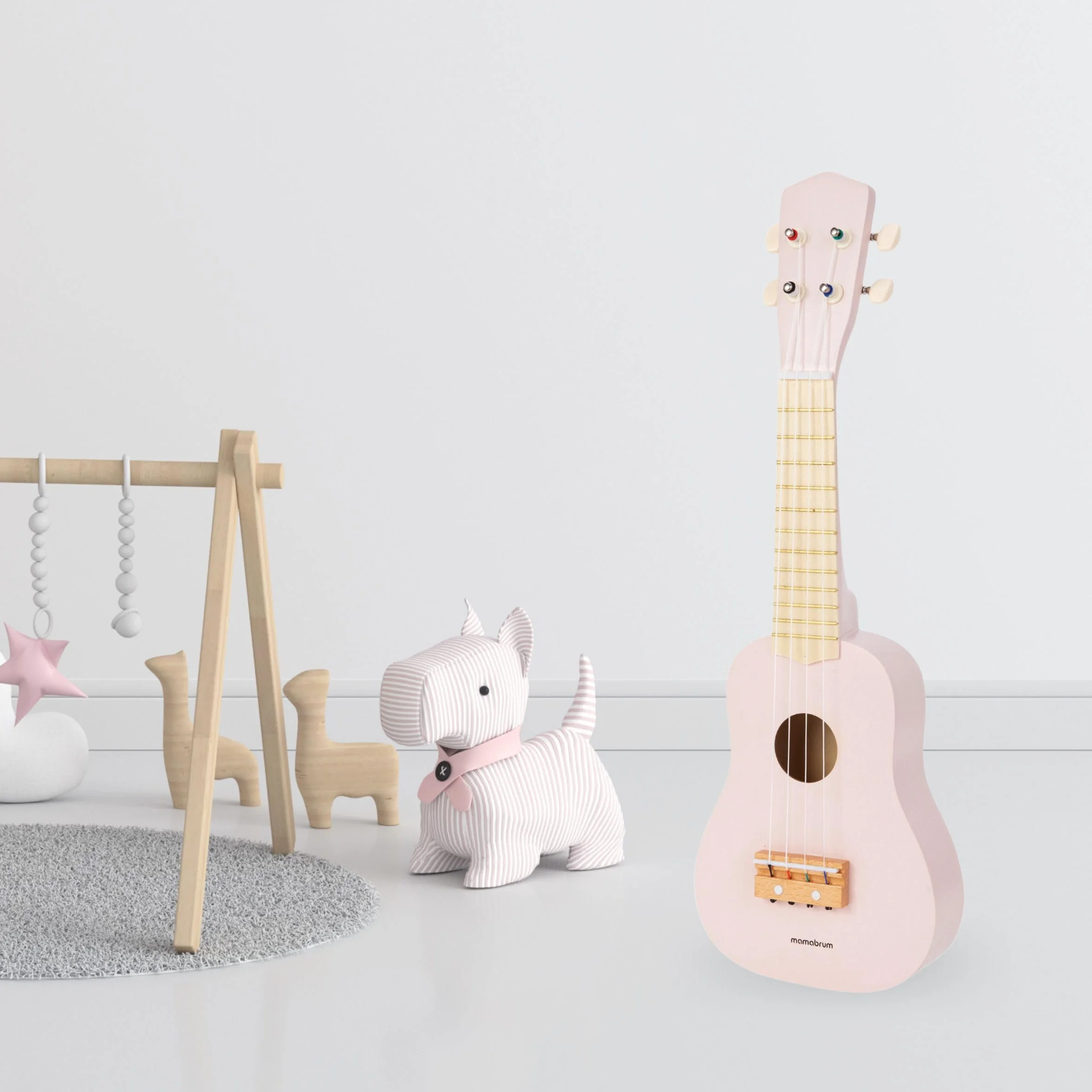 Mamabrum, Drewniana gitara dla dzieci, Ukulele dla niemowląt, Instrumenty muzyczne do zabawy, Uczy prostych akordów, Stymuluje słuch, Imituje prawdziwy instrument, Odgrywanie ról - gitarzysta, Różowy
