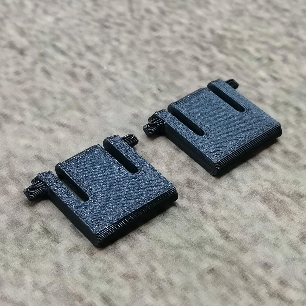 1 para (2 szt.) zapasowe nóżki do klawiatury, czarne, kompatybilne z Sharkoon PureWriter RGB, część zamienna, stojak na klawiaturę, nóżki, keyboard
