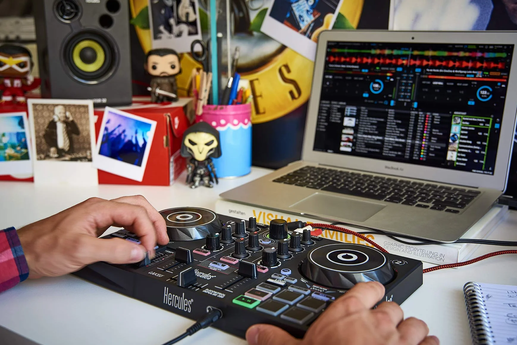 Hercules DJControl - DJ kontroler - 2 ścieżki z 8 padami i kartą dźwiękową