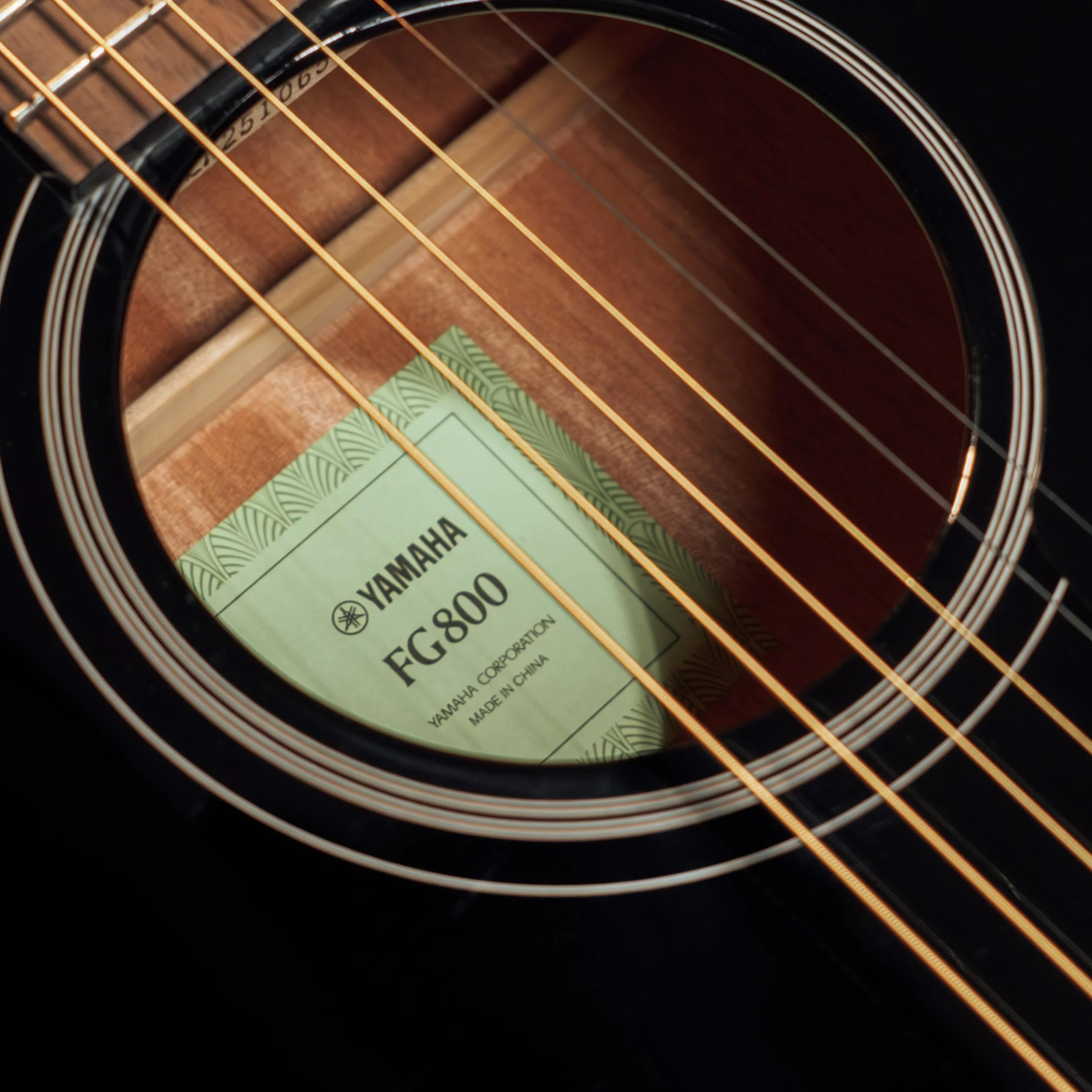 Yamaha FG800 Gitara Westernowa Akustyczna, Czarna - Autentyczny Dźwięk dla Początkujących i Dorosłych, 4/4 z Drewna